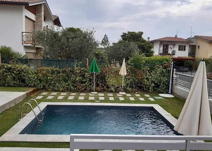 Arena-nuovo, Moderno Con Piscina Apartamento Lazise