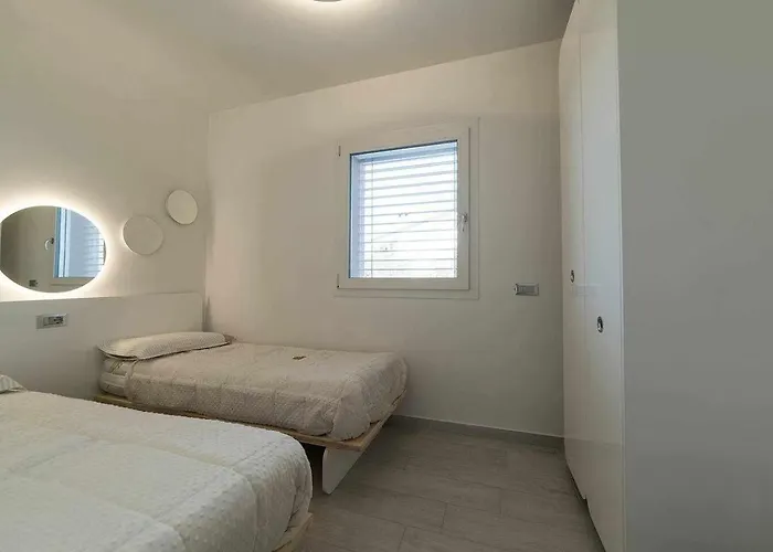 Arena-nuovo, Moderno Con Piscina Lazise